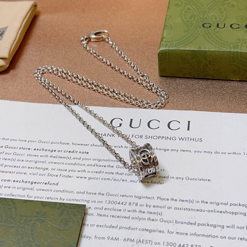 Gucci Necklace 09yxx39 (4)