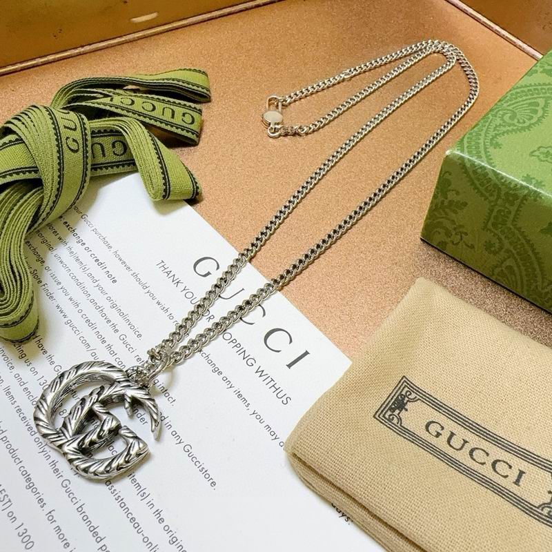 Gucci Necklace 09yxx51 (4)