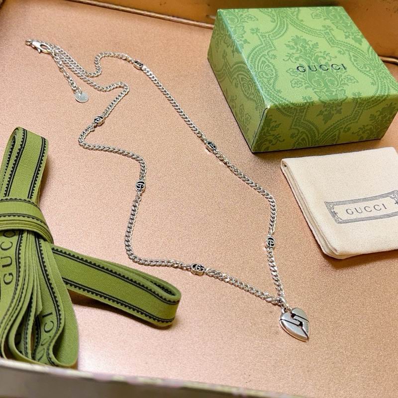 Gucci Necklace 09yxx70 (6)