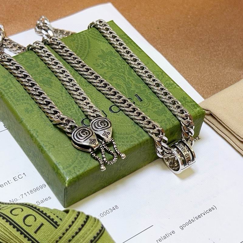 Gucci Necklace 09yxx75 (3)