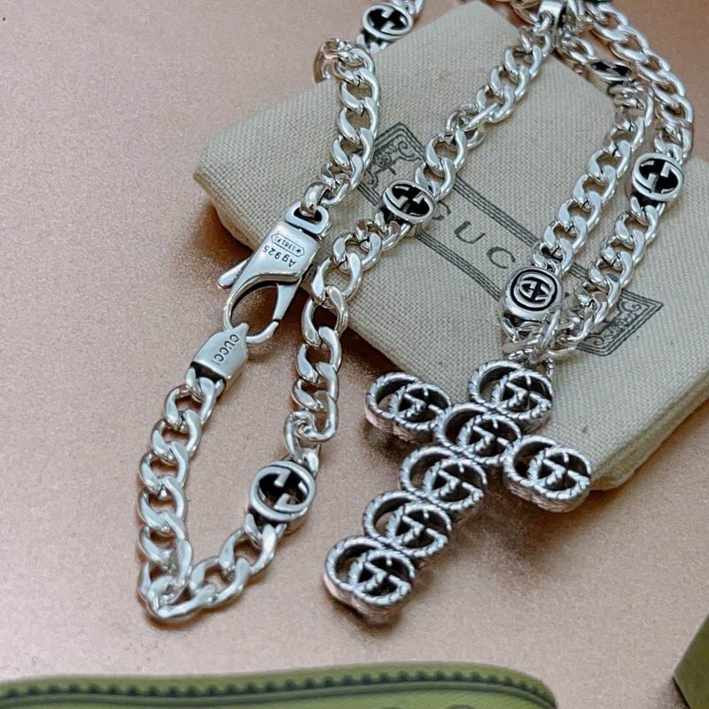 Gucci Necklace 09yxx76 (9)