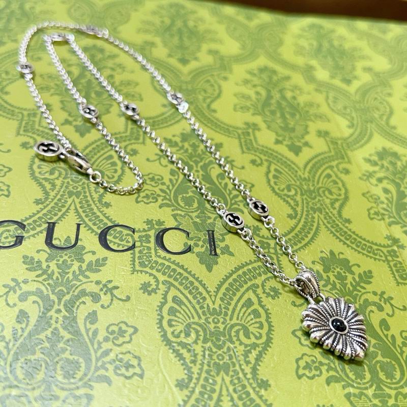 Gucci Necklace 09yxx78 (2)