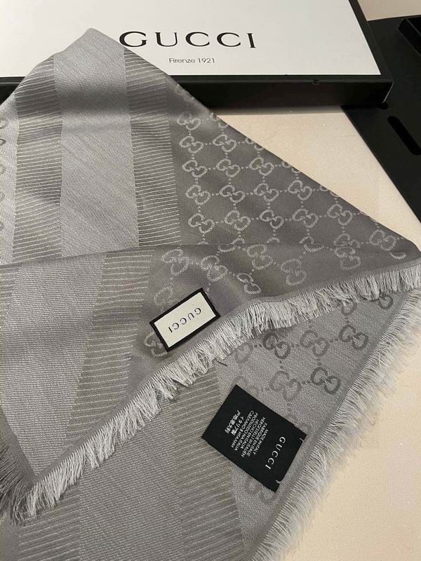 Gucci Scarf 140X140cm E01 (38)