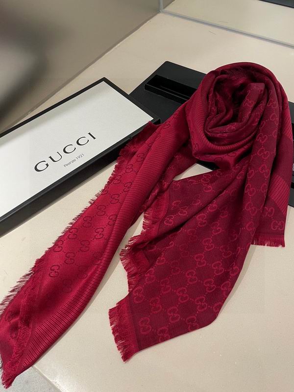 Gucci Scarf 140X140cm E01 (45)