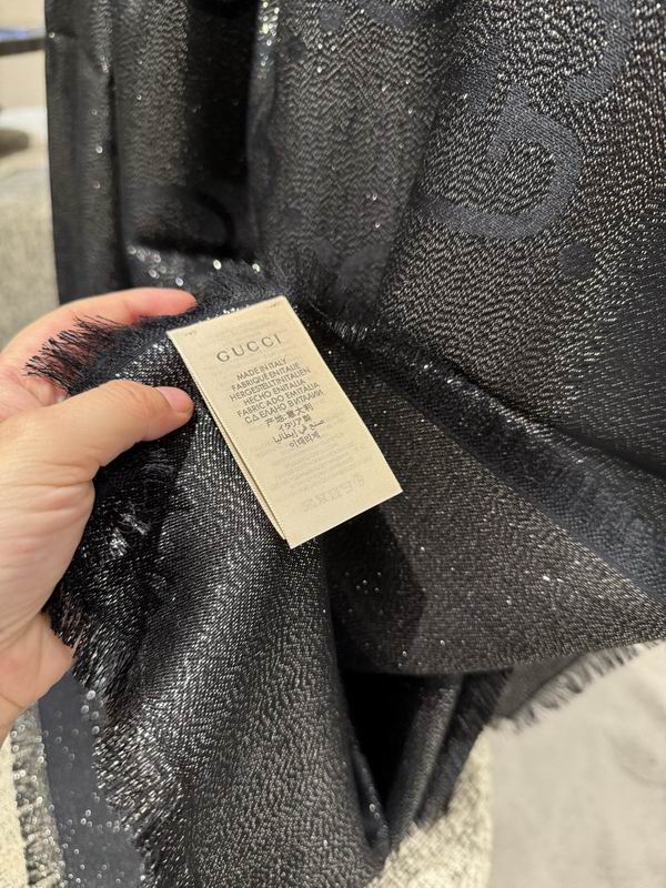 Gucci Scarf 140X140cm E52 (10)