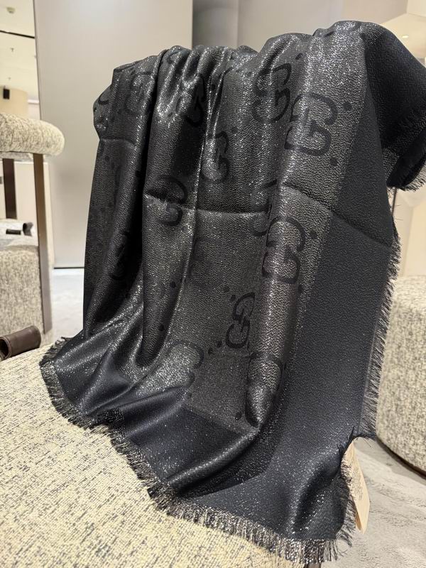 Gucci Scarf 140X140cm E52 (11)