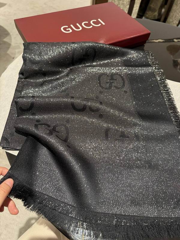 Gucci Scarf 140X140cm E52 (16)