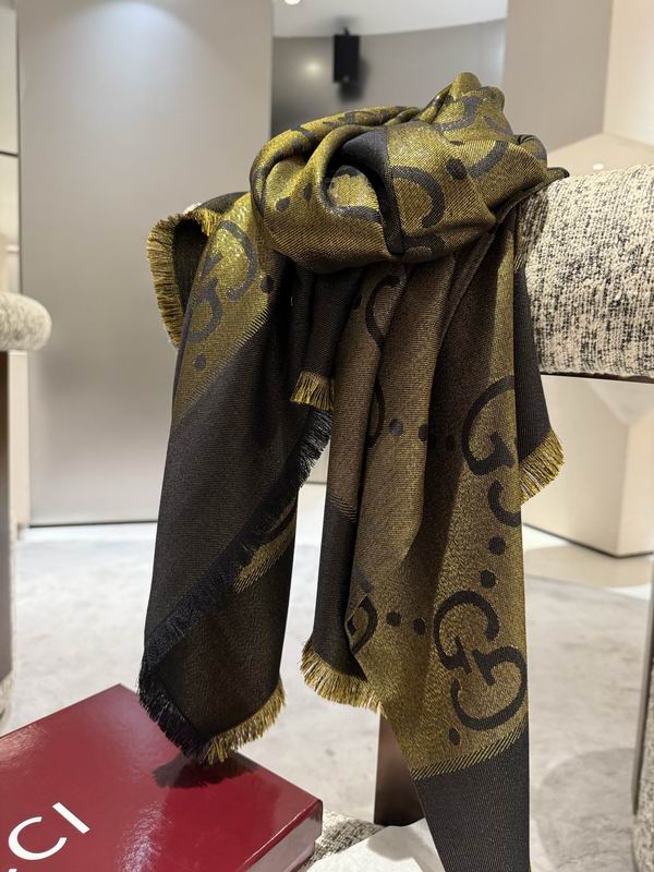 Gucci Scarf 140X140cm E52 (2)