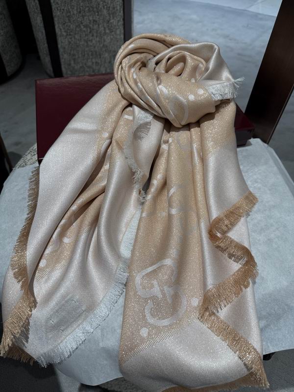 Gucci Scarf 140X140cm E52 (22)