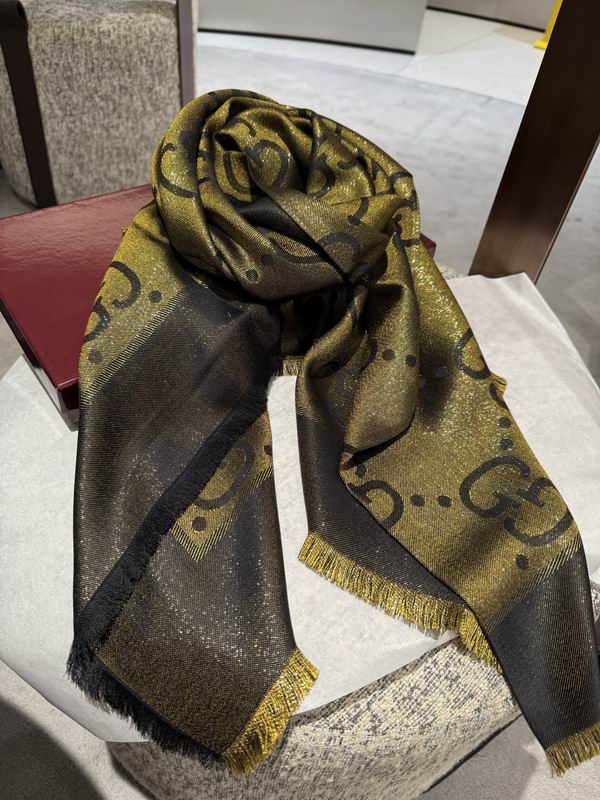 Gucci Scarf 140X140cm E52 (3)