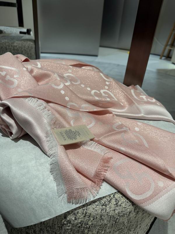 Gucci Scarf 140X140cm E52 (30)
