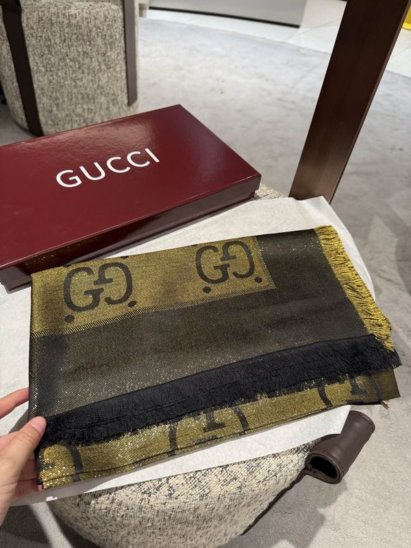 Gucci Scarf 140X140cm E52 (7)