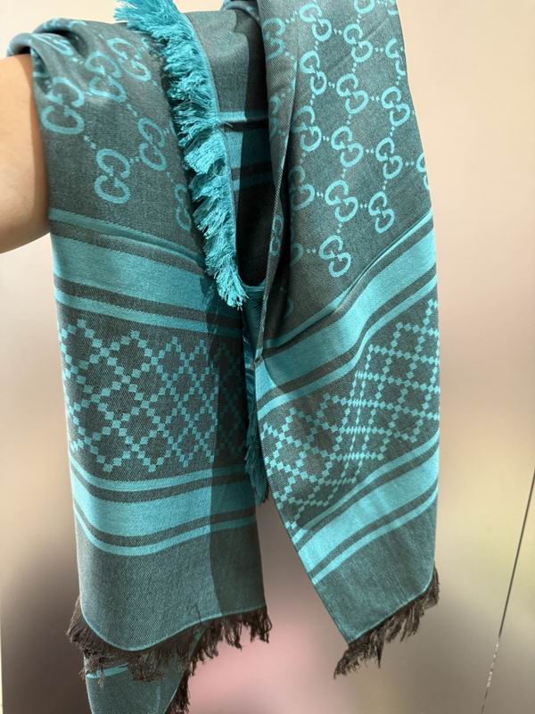 Gucci Scarf 140X140cm E82 (1)