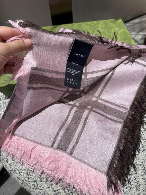 Gucci Scarf 140X140cm E82 (12)
