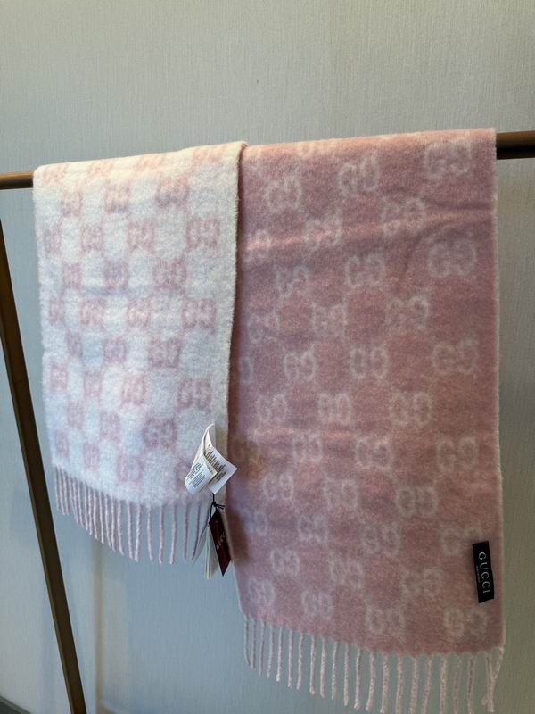 Gucci Scarf 200X37cm E39 (11)