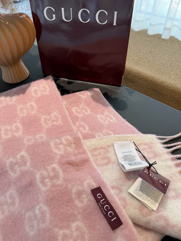 Gucci Scarf 200X37cm E39 (13)