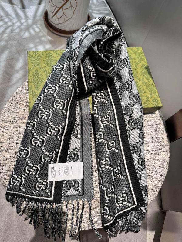 Gucci Scarf 35X190cm 100%羊羔毛 E103 (4)