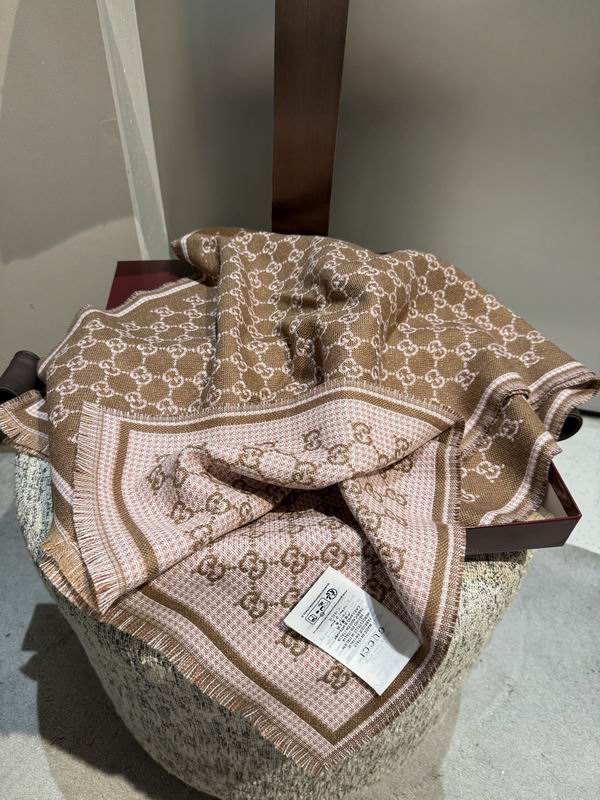 Gucci Scarf 47X180cm E39 (14)
