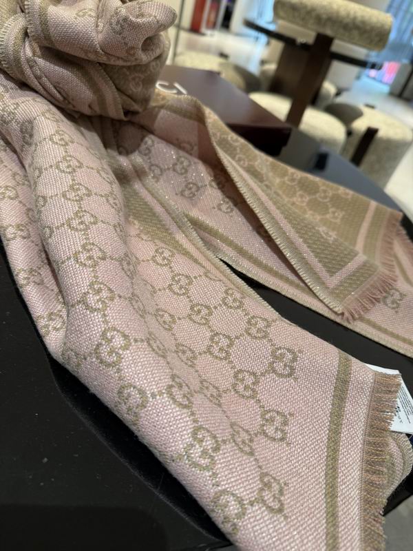 Gucci Scarf 47X180cm E39 (19)