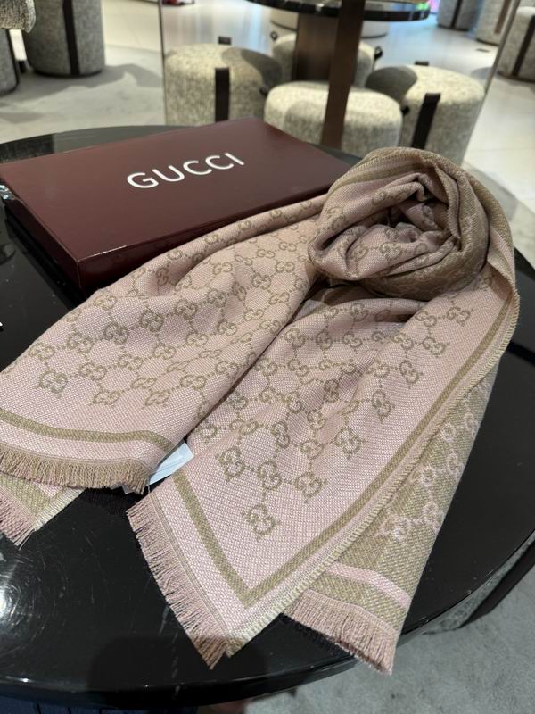 Gucci Scarf 47X180cm E39 (20)