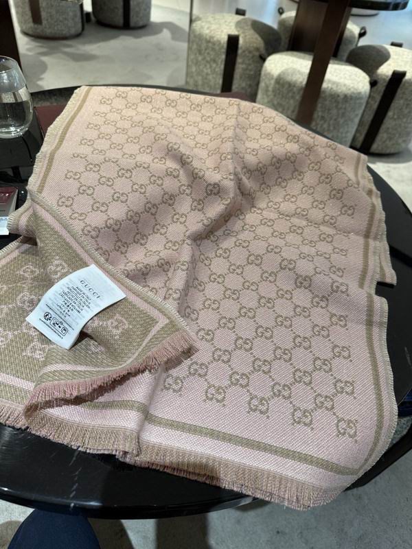 Gucci Scarf 47X180cm E39 (22)