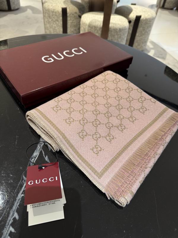 Gucci Scarf 47X180cm E39 (24)
