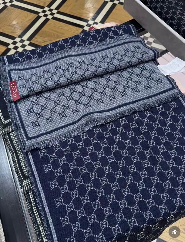 Gucci Scarf 47X180cm E39 (34)