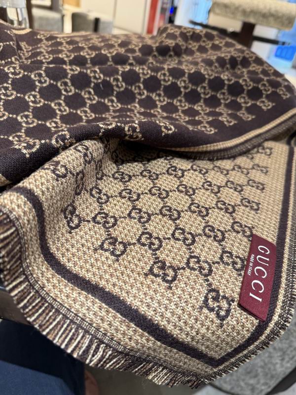 Gucci Scarf 47X180cm E39 (5)