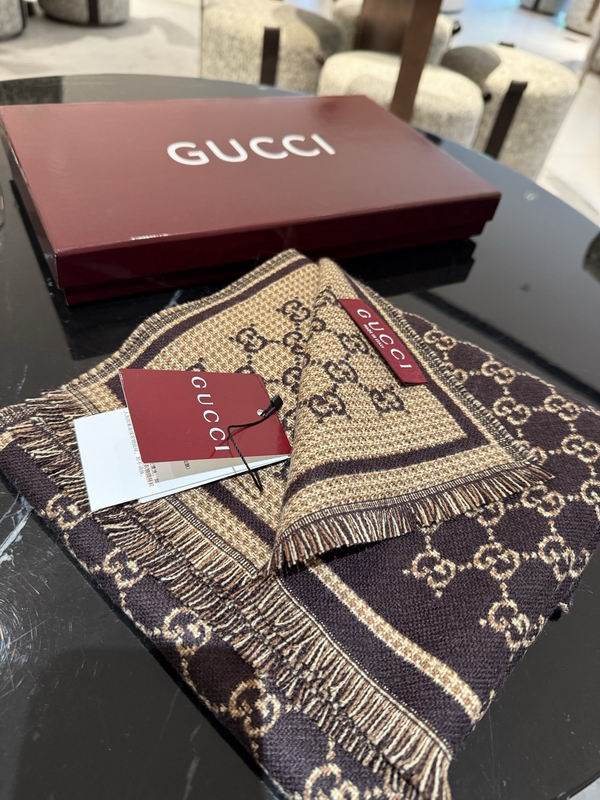 Gucci Scarf 47X180cm E39 (7)