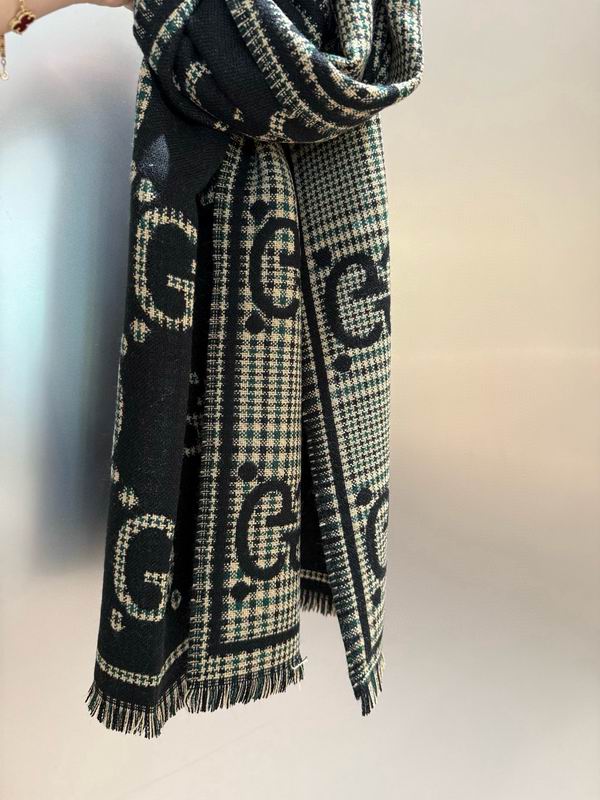 Gucci Scarf 47X180cm E65 (22)