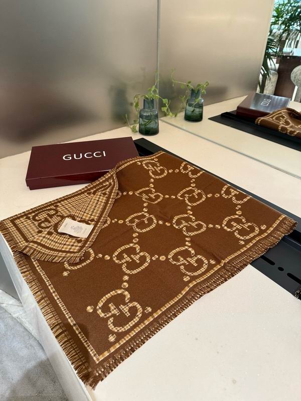 Gucci Scarf 47X180cm E65 (5)