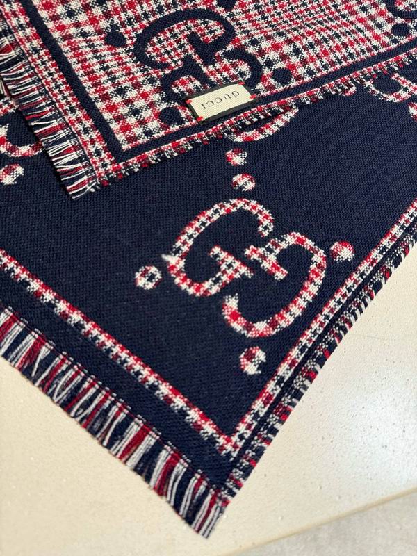 Gucci Scarf 47X180cm E74 (12)