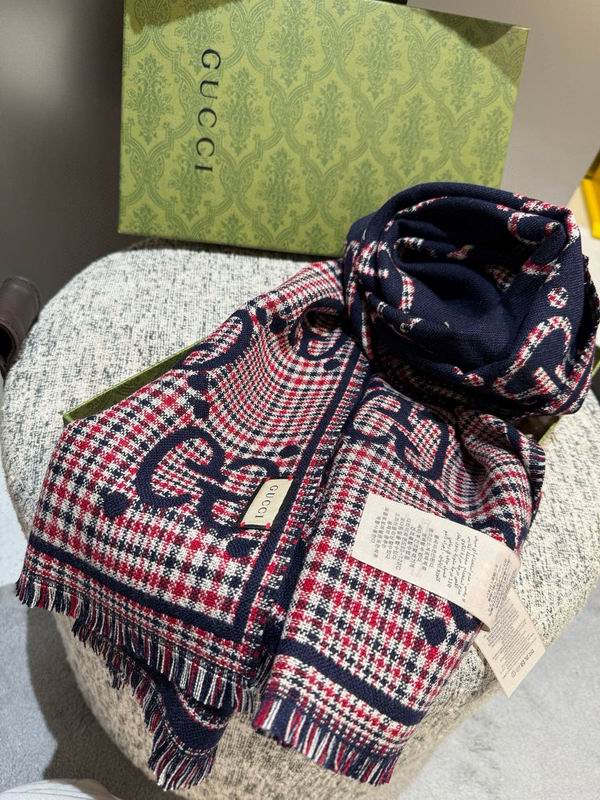 Gucci Scarf 47X180cm E74 (16)