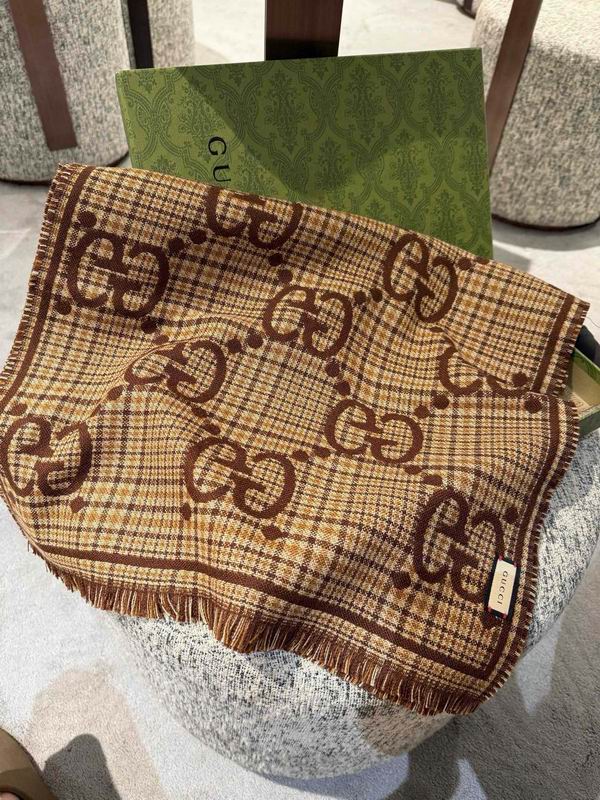 Gucci Scarf 47X180cm E74 (6)