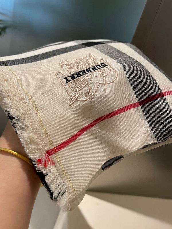 Gucci Scarf 70X200cm E07 (15)