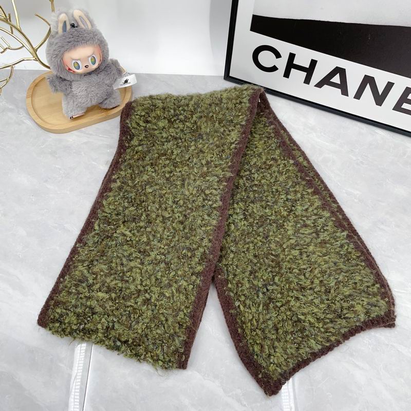 Gucci Scarf dx (221)