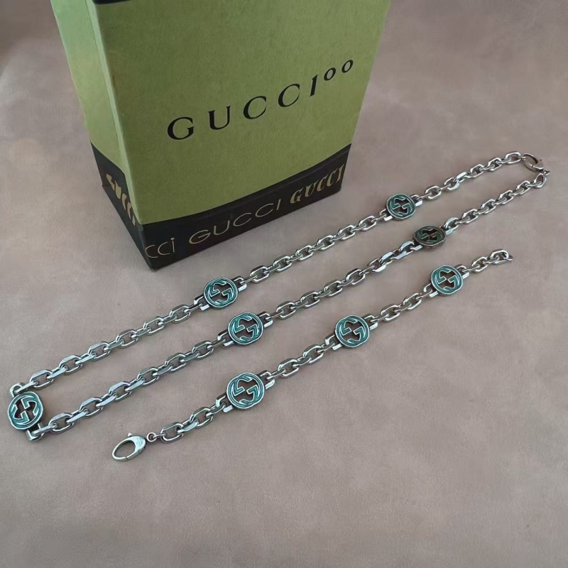 Gucci Suits 09yxx06 (2)