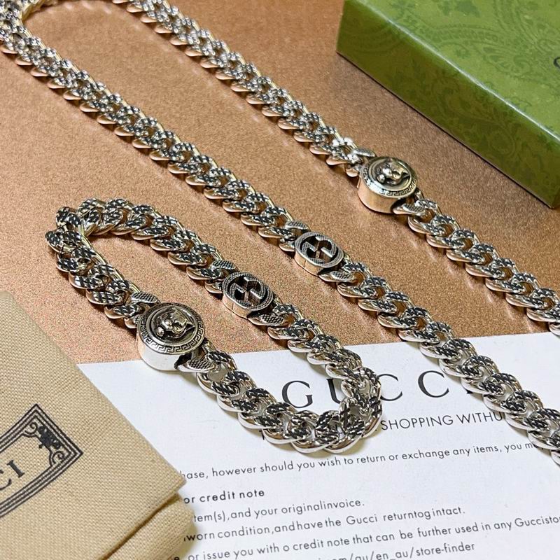 Gucci Suits 10yxx15 (1)