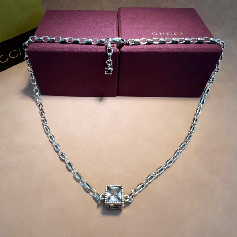 Gucci Suits 10yxx17 (5)