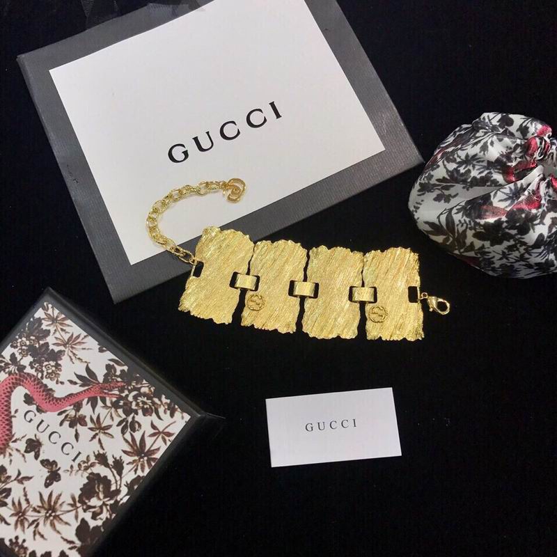 Gucci Suits 11yxx23 (8)