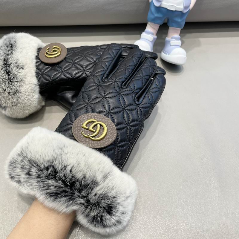 Gucci gloves M L 78 (9)