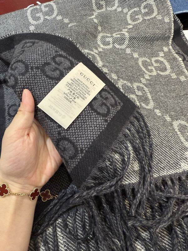 Gucci scarf 34X195cm E20 (13)