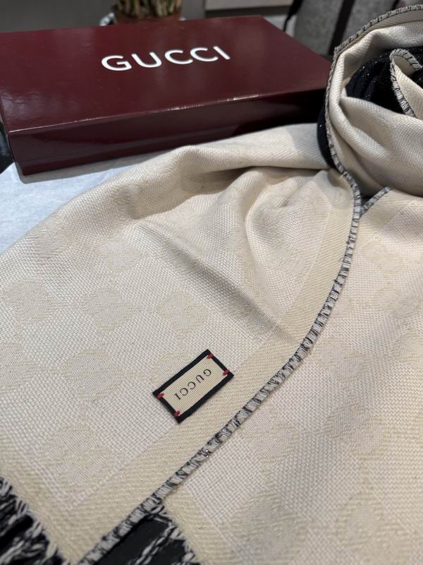 Gucci scarf 34X195cm E20 (19)