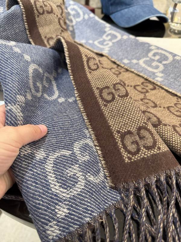 Gucci scarf 34X195cm E20 (3)
