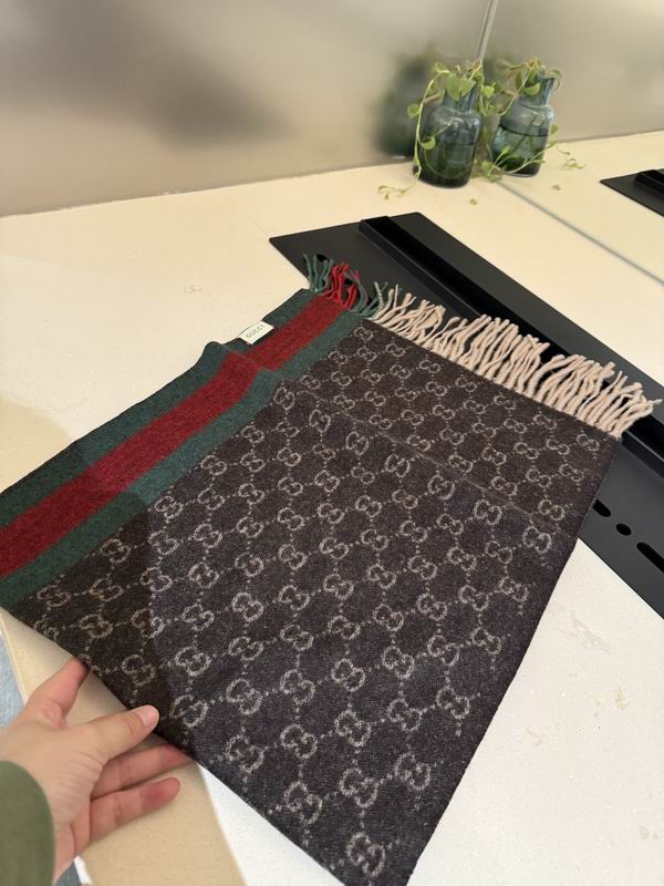Gucci scarf 35X190cm E23 (5)