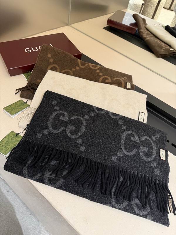 Gucci scarf 35X190cm E96 (1)