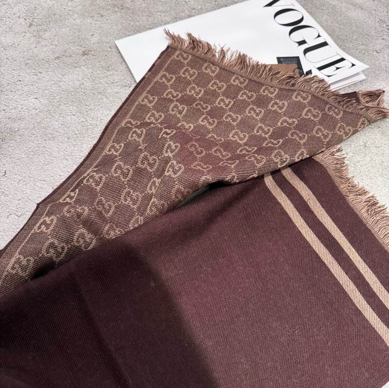 Gucci scarf 55X190cm E10 (1)