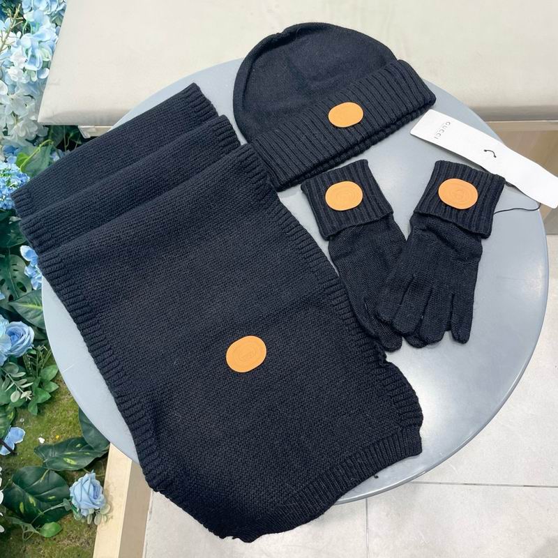 Gucci scarf hat gloves (24)