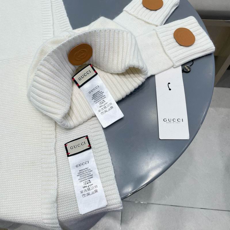 Gucci scarf hat gloves (27)