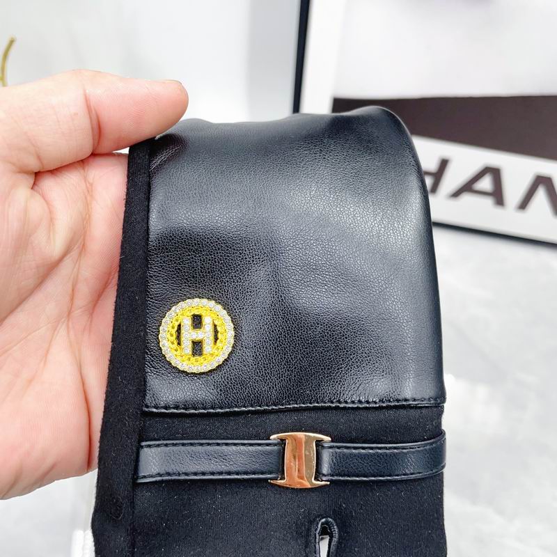 Hermes Gloves dx (233)